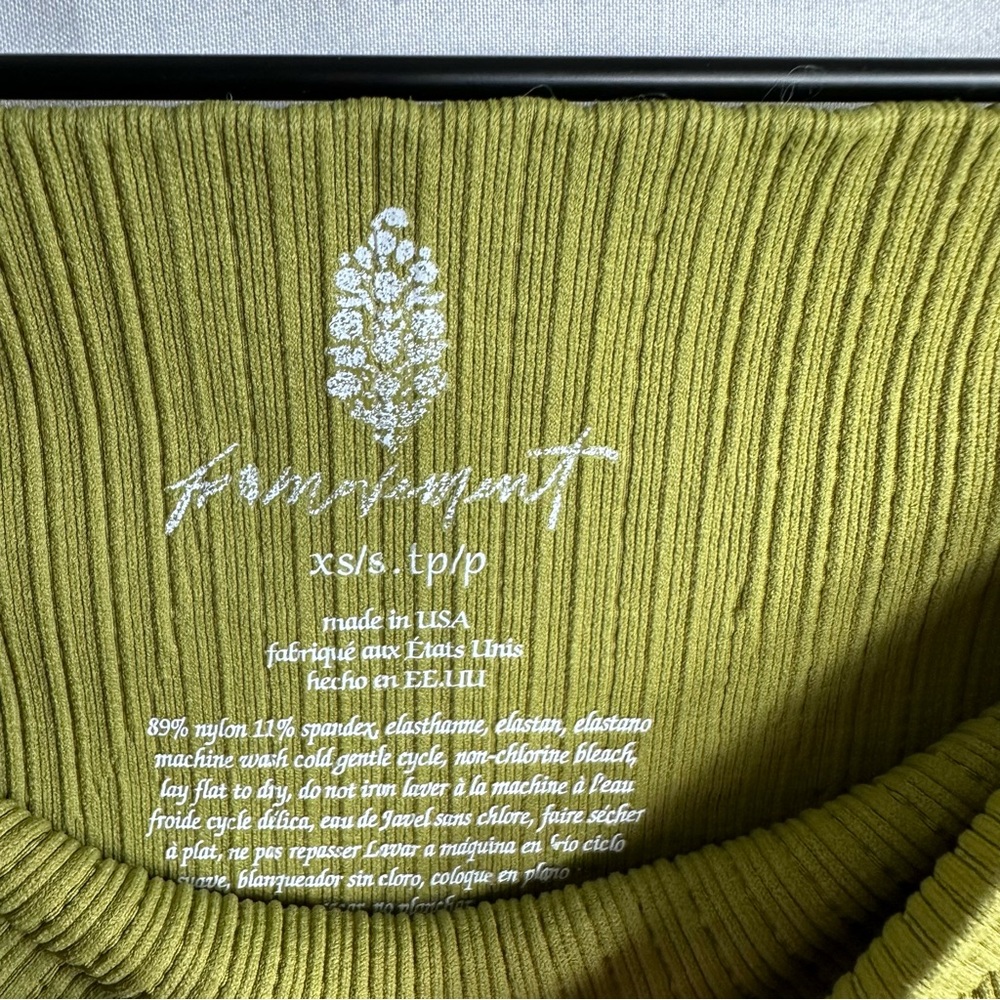 FREE PEOPLE Good Karma Flare Leggings NWOT in XS/S - Picture 3 of 7